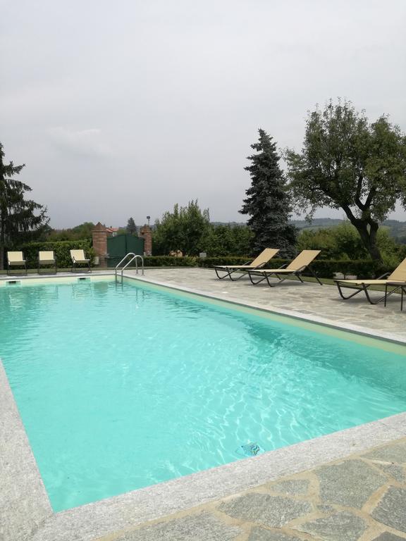 Agriturismo Bottega Di Rosanna Castagnole delle Lanze ภายนอก รูปภาพ